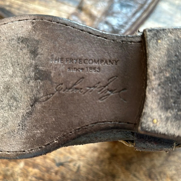 Frye signature studded harness rustic brown leather boots size 6 - Picture 9 of 16